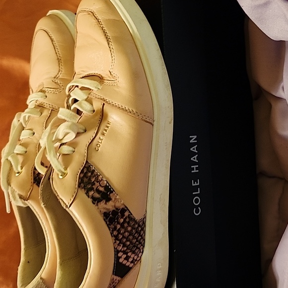 Cole Haan pink athletic shoe - Picture 3 of 5